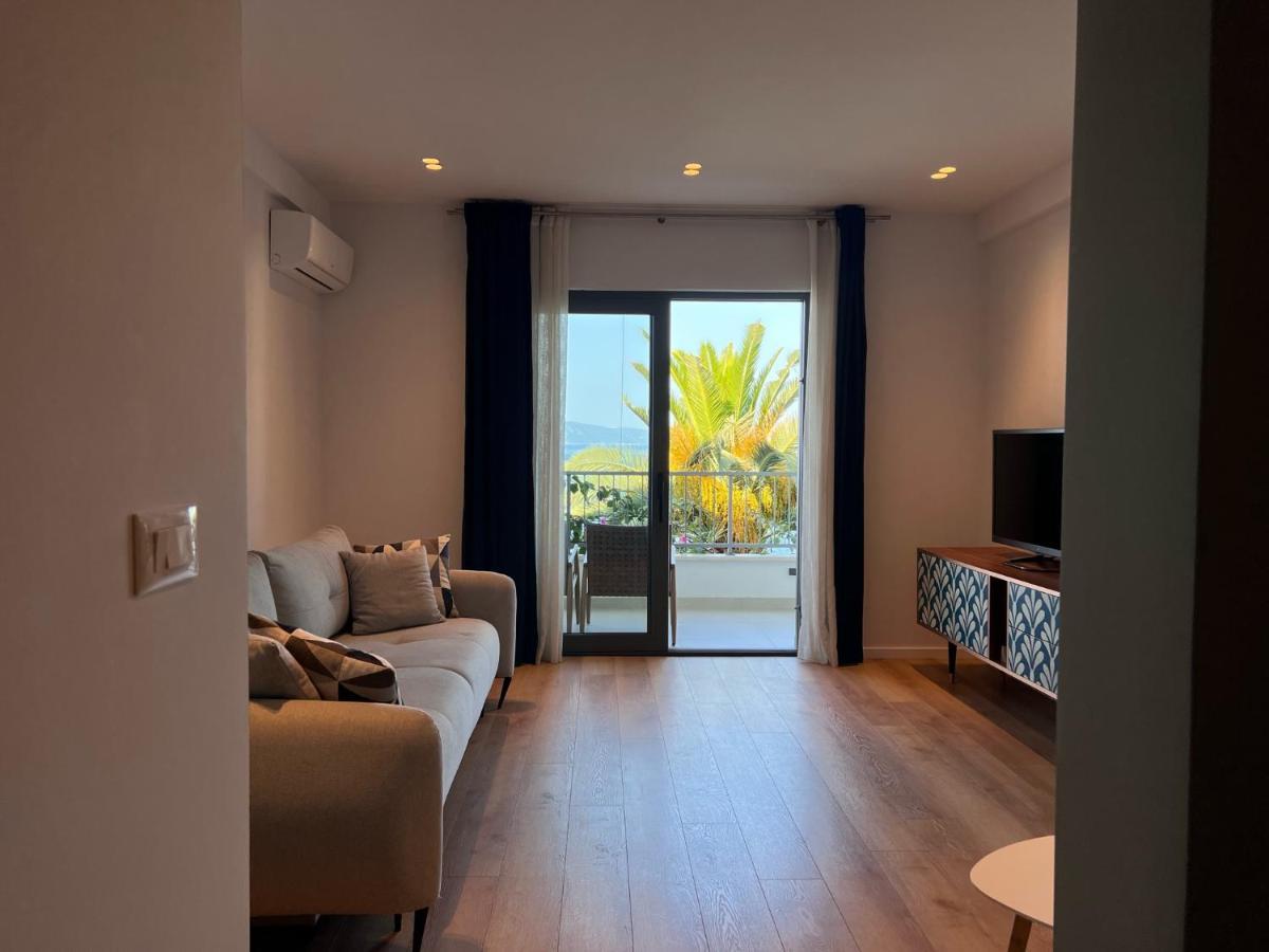 Beachfront Comfort Apartments Sinajko Podgora Zewnętrze zdjęcie