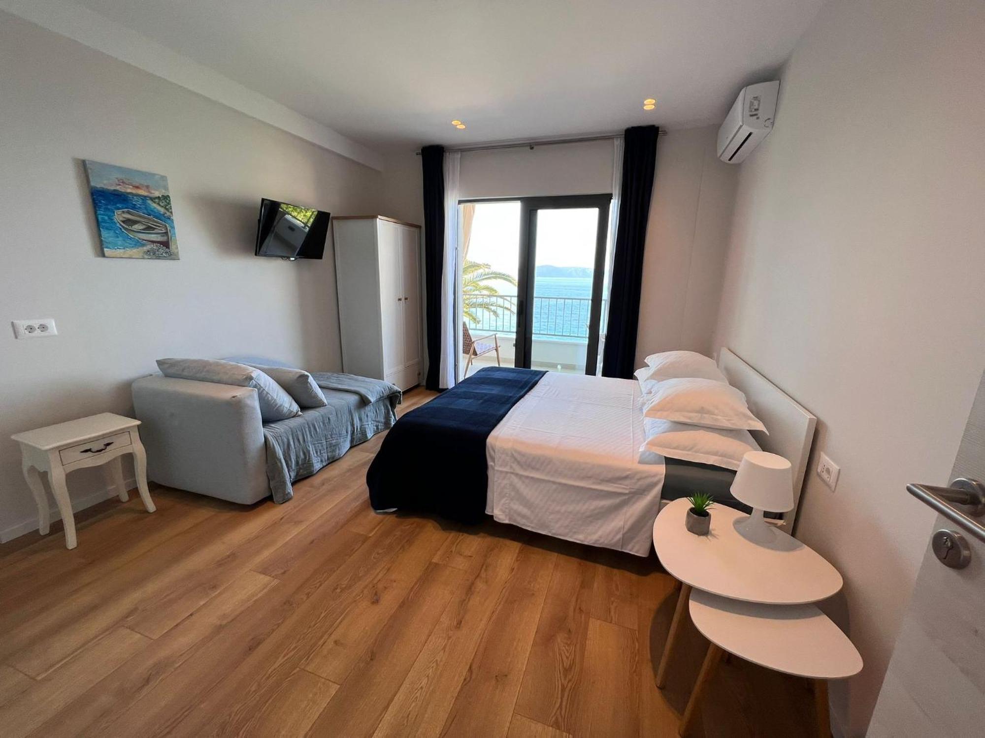 Beachfront Comfort Apartments Sinajko Podgora Zewnętrze zdjęcie